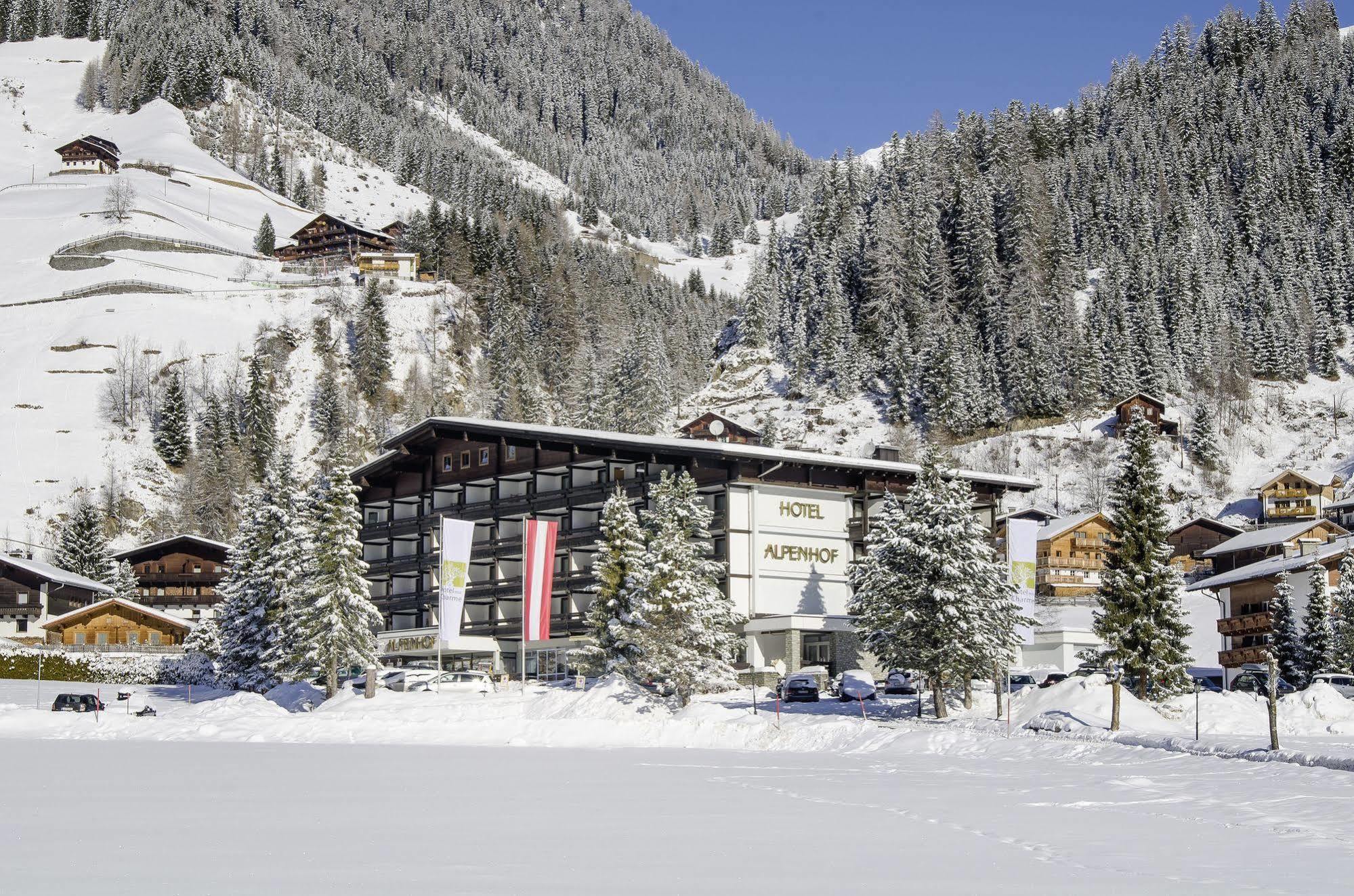 Hotel Alpenhof Санкт-Якоб-ин-Деферегген Экстерьер фото